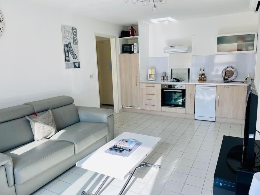 "Beausoleil" T2 Lumineux, Parking, Clim, Wifi Appartement Sète Buitenkant foto